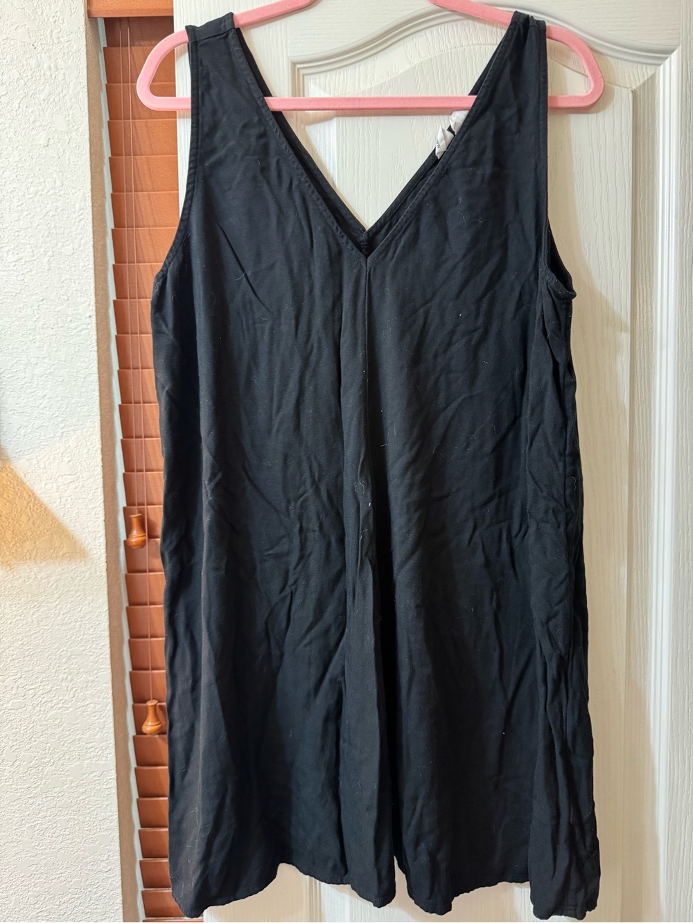 Melrose and Market Black Sleeveless V-Neck Top